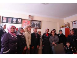 Ak Parti Yozgat Kadın Kolları'ndan Kızılay’a Kan Bağışı