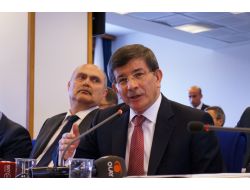 Ak Partili Vekiller İle Chp'liler Arasında 'Terbiyesiz' Tartışması