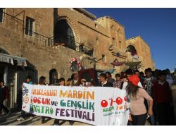 Mardin’de Çocuk Festivali Coşkusu