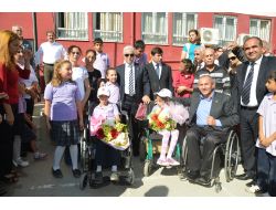 Aldırmaz'dan Engelli Öğrencilere Tekerlekli Sandalye