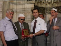 Engelli Din Görevlisine Müftüden Teşekkür Plaketi