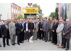 Lise Öğrencisi, Öğretmenini Bıçakladığı İddiasıyla Tutuklandı