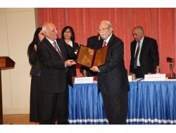 Halil İnalcık’a Azerbaycan Milli İlimler Akademisi’nden Fahri Doktora