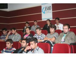 Üniversite Öğrencileri Girişimciliğe Yönelmeli