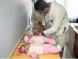 Sekiz Aylık Doğan Üçüzler Taburcu Edildi