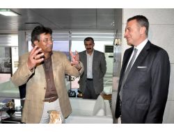 Pervez Müşerref’ten Beşiktaş Kulübü'ne Ziyaret