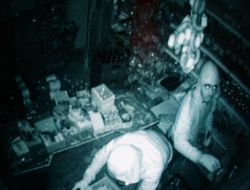 Market Soygunu Güvenlik Kameralarına Yansıdı