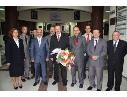 Müşavirlik Görevine Atanan Ahmet Arslan Çiçeklerle Uğurlandı