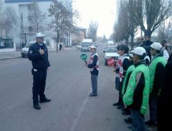 Öğrenci Ve Öğretmenlere 'okul Geçidi Görevlisi' Eğitimi Verildi