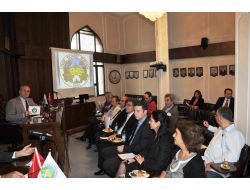 Yunan Girişimci Heyeti İzmir Ticaret Borsası'nı Ziyaret Etti