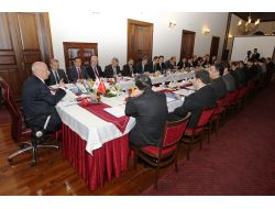 Vali Yüksel, Kaymakamlarla 2012'yi Değerlendirdi