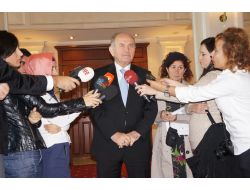 Topbaş, Taksim’deki Çalışmalar İçin Destek İstedi!