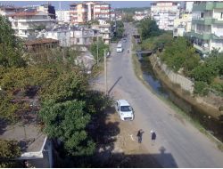 Öğrencilerin Can Güvenliği İçin Su Kanalının Çevresi Korkulukla Çevrilecek