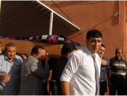 Derik’te Trafik Kazası: 2 Ölü, 1 Yaralı