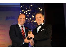 İngiltere'de "En Başarılı Türkler" Ödülleri Sahiplerini Buldu