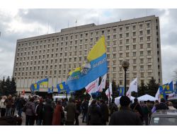 Ukrayna’da Muhalifler, Eyleme Devam Ediyor