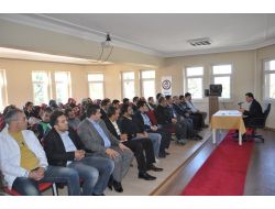 'Aile İçi Huzur İçin Eşler Arasında Mutabakat Şart'