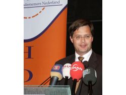 BALKENENDE'YE YENİ GÖREV