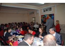 Minikler, Yaptıkları Turşuları Velilerin Beğenisine Sundu