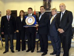 Chp Genel Başkan Yardıccısı Toprak: Türk Sanayicisinin Menfaatineyse Katkı Veririz