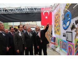 Menderes İlköğretim Okulu'ndan “bir Kahraman Doğdu; Atatürk” Sergisi