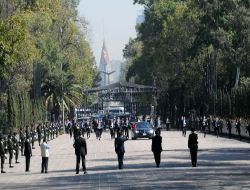Erdoğan, Meksika'da Osmanlı Hatırası Saat Kulesini Ziyaret Etti!