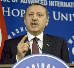 "İslam Liderliği Gibi Bir Hedefim Yok"