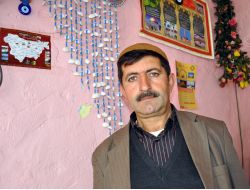 Köylüler 3 Öğretmeni Kaçıran Pkk'ya Tepkili