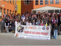 Fakir Kız Öğrenciler Dershaneye Kavuştu