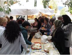 Atatürk Edremit'in Kızılkeçeli Köyünde Mevlid Ve Lokmayla Anıldı