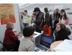 Rusya’da Kayıtlı İşsiz Sayısı 1 Milyonun Da Altına Düştü