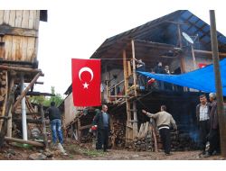 ŞEHİT BABASI TEKİN, “VATAN SOĞOLSUN”