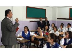 Keçiören'de Çocuklara Hakları Anlatılıyor