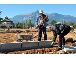 Antalya'da Duraliler Mahallesi'ne Spor Temalı Park Yapılıyor