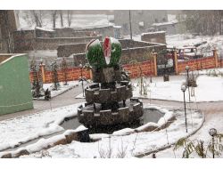 Başkale’ye Mevsimin İlk Karı Yağdı