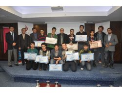 Liseler Arası Bilgisayar Olimpiyatı Ödülleri Sahiplerini Buldu