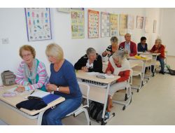 İngilizler, Türkçe Öğrenmek İçin Halk Eğitim Kursuna Gidiyor