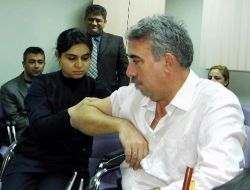 Ceyhan Devlet Hastanesi Başhekimi İnal; Domuz Gribi Aşısına İlgi Yok