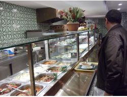 Ülker'in Eminönü'ndeki Lokantası Günde Bin 500 Müşteri Ağırlıyor