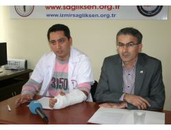 Cezaevlerindeki Açlık Grevlerine Destek Veren Öğrenciler Doktor Dövdü