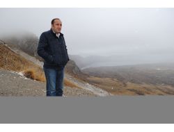 Bitlis’te Yüksek Kesimlere Yılın İlk Karı Yağdı