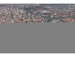 Denizlililer Büyükşehir Olmaya İki Zıt Açıdan Bakıyor