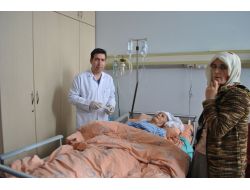 Hakkarililer, Endoskopi İle Tedavi Görmenin Sevincini Yaşıyor