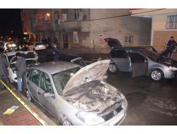 Örgüt Yandaşları 6 Aracı Ateşe Verdi