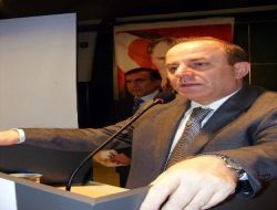 Vali Öztürk: 42 Bin Öğrencisi Ve 2 Bin Hocasıyla Erzurum'da Hiçbir Bilgi Zayi Olmamalı