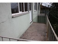 Heyelan Yüzünden Evlerini Boşalttılar