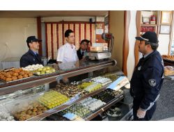 Şehitkamil Belediyesi Zabıtası Bir Ayda 2 Bin 922 İş Yerini Denetledi