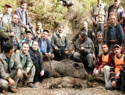 Kaymakam Okla Sürek Avı Yaptı!.