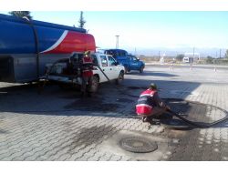 Tarsus’ta 20 Bin Litre Kaçak Akaryakıt Ele Geçirildi