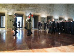 Mhp’nin Yeni Yönetimi Anıtkabir’i Ziyaret Etti